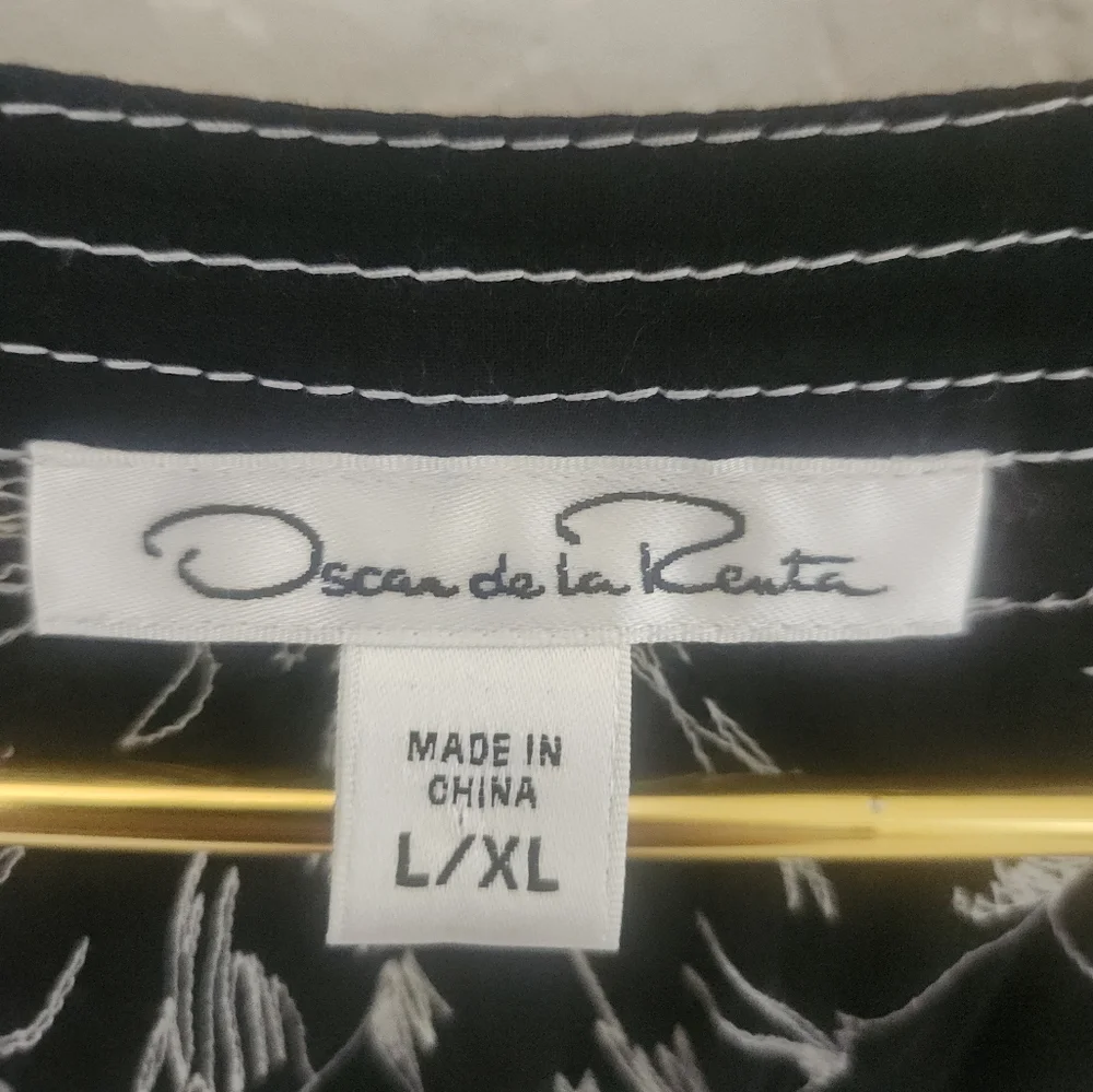 Oscar de la Renta - Picture 5 of 6